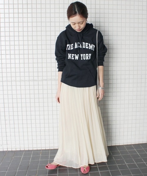 SLOBE IENA(スローブイエナ)の「The Academy New York パーカー◆(パーカー・レディース・ブラック/グレー系その他/レッド・FREE)」の21枚目の写真