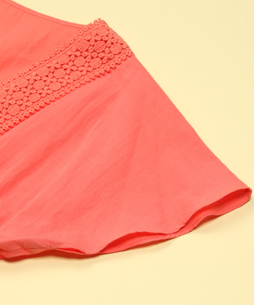 BEAMS LIGHTS Women's（ビームスライツ ウィメンズ）の「BEAMS LIGHTS / カットワークレース チュニック（チュニック・レディース・ホワイト/ブラック/ピンク・ONE SIZE）」の5枚目の写真