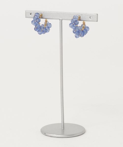 tone(トーン)の「【marinaJEWELRY】Blueberry Quartz wrapped earring(イヤリング・レディース・ブルー・FREE)」の4枚目の写真