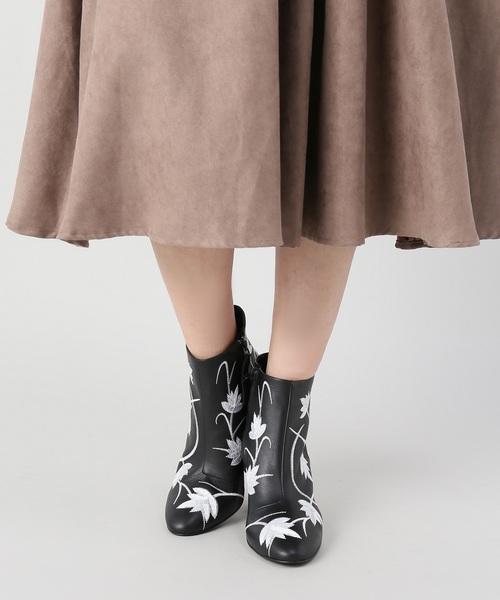 JOINT WORKS（ジョイントワークス）の「senso julia1（ブーツ・レディース・ブラック・23cm/23.5cm/24cm/24.5cm）」の3枚目の写真