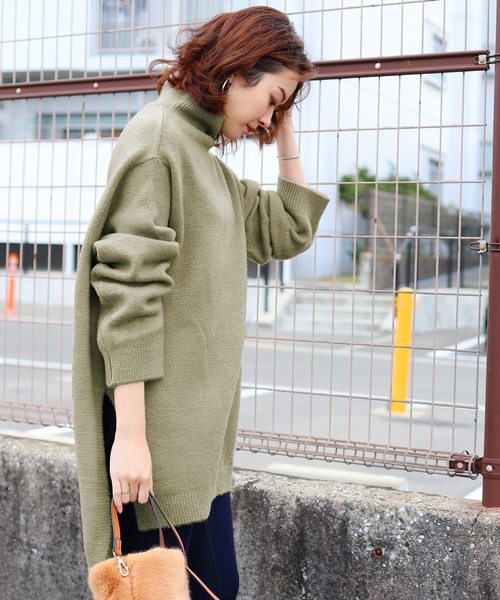 reca（レカ）の「ゆったりスリット入りスタンドネックチュニックワンピース（ワンピース・レディース・グレー/グレー系その他/ブラウン・FREE）」の2枚目の写真