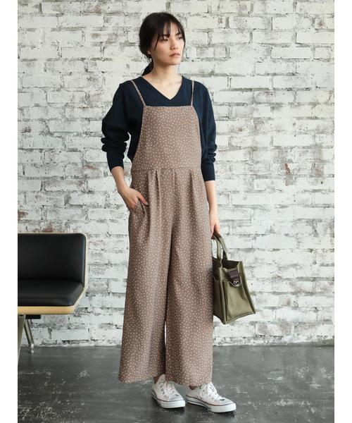 AMERICAN HOLIC（アメリカンホリック）の「Vネックドルマンニットプルオーバー（ニット/セーター・レディース・ベージュ/ネイビー/サックスブルー/イエロー/アイボリー/グレー系その他・M/L）」の14枚目の写真