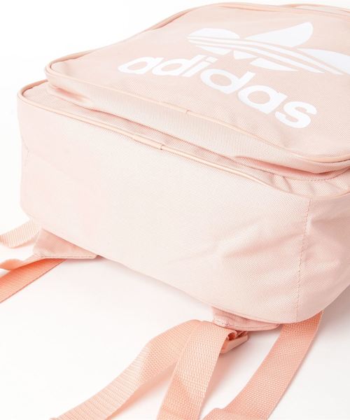adidas Originals（アディダスオリジナルス）の「adidas Originals/アディダス オリジナルス TREFOIL CLASSIC BACKPACK/トレフォイル クラシック バックパック（バックパック/リュック・メンズ・ブラック/ネイビー/ピンク・FREE）」の5枚目の写真