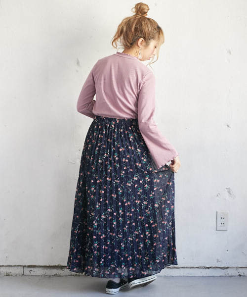 PairPair（ペアペア）の「花柄シフォンプリーツスカート（スカート・レディース・ネイビー/アイボリー・FREE）」の17枚目の写真