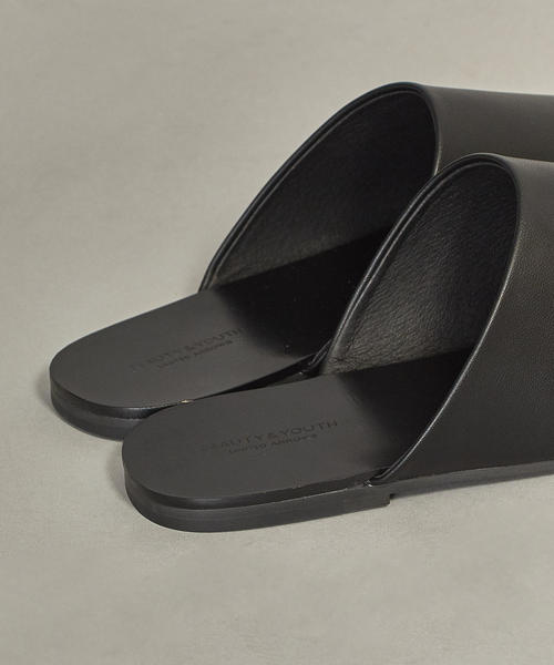 BEAUTY&YOUTH UNITED ARROWS（ビューティーアンドユースユナイテッドアローズ）の「BY スリッパ サンダル（サンダル・メンズ・ベージュ/ブラック・8/7/9/10）」の5枚目の写真