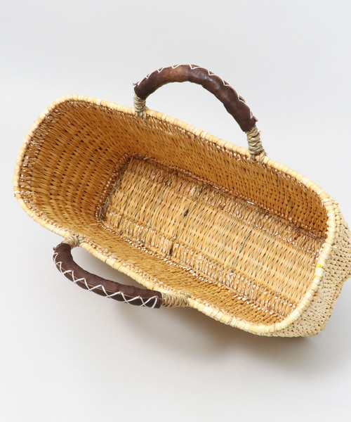 かぐれ（カグレ）の「アフリカンスクエア　ストローカゴ大（かごバッグ・レディース・ナチュラル・FREE）」の4枚目の写真