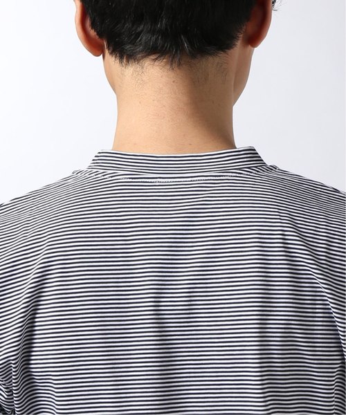 EDIFICE（エディフィス）の「72/2 サイロハイゲージ ボーダークルーネック ショートスリーブ（Tシャツ/カットソー・メンズ・ネイビー/ブラック/ブラック系その他/キャメル・SMALL/MEDIUM/LARGE/X-LARGE）」の17枚目の写真