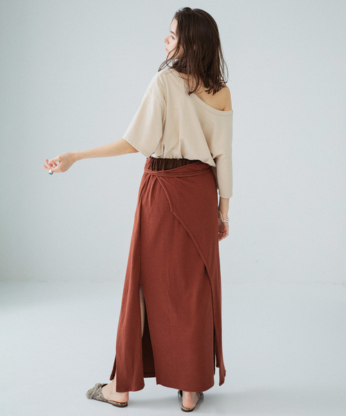 PUBLIC TOKYO(パブリックトウキョウ)の「ラップシルクカットスカート(スカート・レディース・ブラウン/アイボリー・FREE)」の16枚目の写真