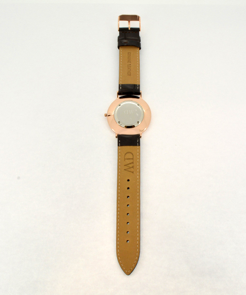 bpr BEAMS（ビーピーアール ビームス ）の「DANIEL WELLINGTON / Classic ヨーク/ローズ 40mm（アナログ腕時計・メンズ・ダークブラウン/ブラウン/ブラック/ブラウン系その他/ブラック系その他・ﾌﾘ-）」の12枚目の写真