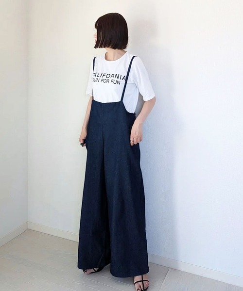 GeeRA（ジーラ）の「サロペットワイドパンツ（サロペット/オーバーオール・レディース・ベージュ/ブラック/チェック/ブラウン/ブルー系その他/チャコール/カーキ/アイボリー・MEDIUM/LARGE/X-LARGE/XX-LARGE/SMALL）」の13枚目の写真