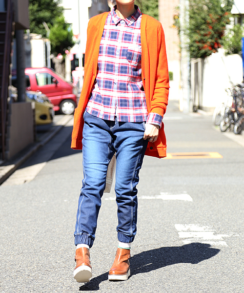 And A（アンドエー）の「LEE EASY PANTS（デニムパンツ・レディース・インディゴブルー/サックスブルー・SMALL/MEDIUM/LARGE）」の20枚目の写真