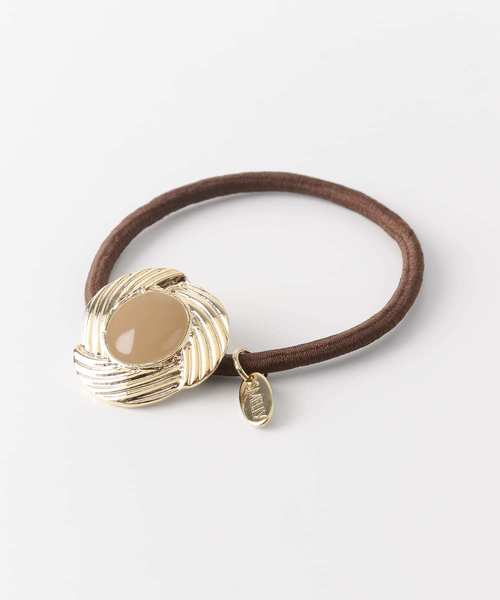 SMELLY（スメリー）の「ネジリメタルエポポニー（ヘアゴム・レディース・ベージュ/ピンク・-）」の9枚目の写真