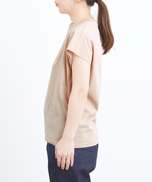 ADAM ET ROPE'（アダムエロペ）の「コットンクルーネックフレンチTee（Tシャツ/カットソー・レディース・ホワイト/チャコールグレー/ベージュ系その他・FREE）」の16枚目の写真