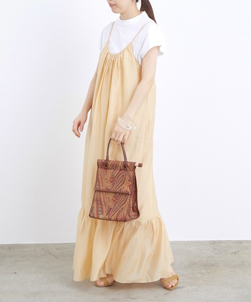 ADAM ET ROPE'（アダムエロペ）の「コットンクルーネックフレンチTee（Tシャツ/カットソー・レディース・ホワイト/チャコールグレー/ベージュ系その他・FREE）」の5枚目の写真