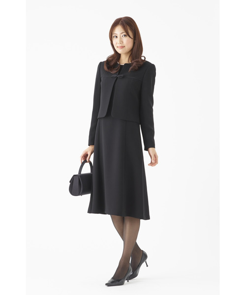 MONOIR(モノワール)の「濃染加工ロング丈アンサンブル(ジャケットワンピース)(アンサンブル・レディース・ブラック・9号/13号/17号/7号/11号/15号)」の7枚目の写真