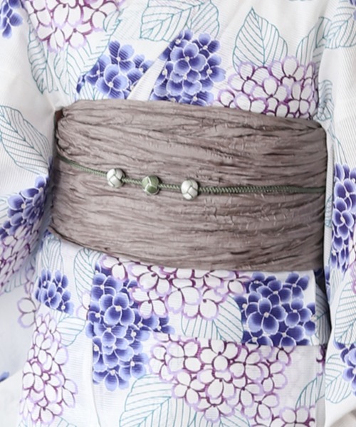 ゆかた館グレース(ユカタカングレース)の「帯飾り 三ツ玉(和装小物・レディース・ブラック/パープル/ブラウン/レッド/イエロー/ブルー/グリーン/マスタード/ブラック系・FREE)」の5枚目の写真