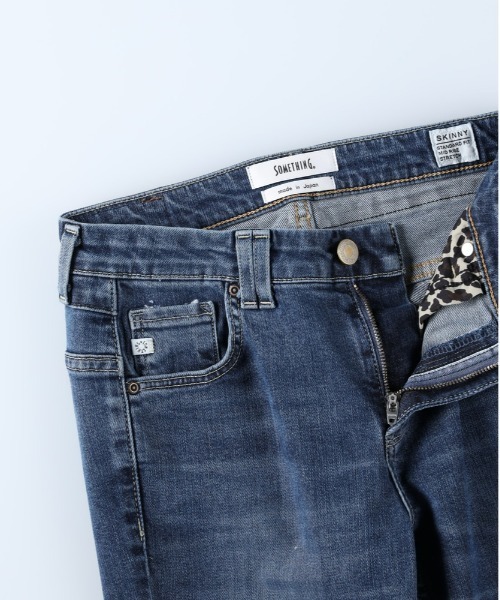 SOMETHING(サムシング)の「SOMETHING(サムシング)【レディース】「ANN」スキニーパンツ(デニムパンツ・レディース・ダークインディゴブルー・29inch/28inch/27inch/30inch/25inch/26inch)」の10枚目の写真