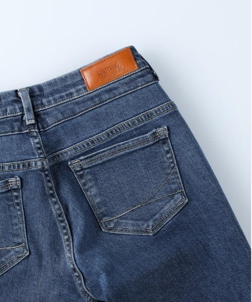 SOMETHING(サムシング)の「SOMETHING(サムシング)【レディース】「ANN」スキニーパンツ(デニムパンツ・レディース・ダークインディゴブルー・29inch/28inch/27inch/30inch/25inch/26inch)」の11枚目の写真
