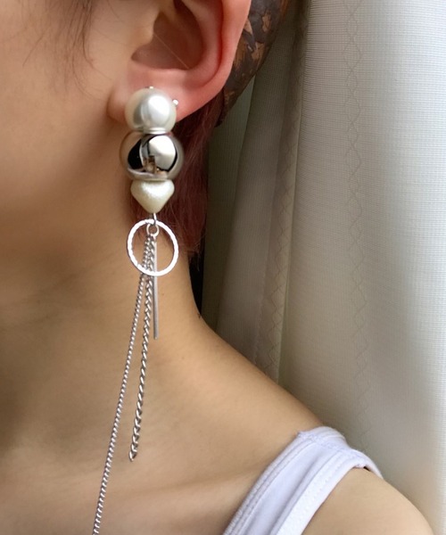 amplis(アンプリス)の「チェーンパールピアス/canble(ピアス(両耳用)・レディース・シルバー/ゴールド/ブルー・FREE)」の2枚目の写真