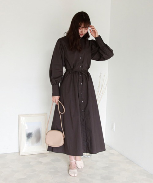 EPIMI E'PIMMY（エピミエピミー）の「マルチウェイボリュームスリーブシャツワンピ（シャツワンピース・レディース・チャコールグレー/ベージュ/オフホワイト・MEDIUM）」の14枚目の写真