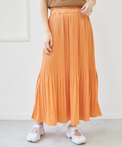 AZUL ENCANTO（アズールエンカント）の「ヴィンテージサテンプリーツスカート（スカート・レディース・オフホワイト/ライトグレー/オレンジ・FREE）」の9枚目の写真