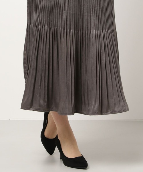 AZUL ENCANTO（アズールエンカント）の「ヴィンテージサテンプリーツスカート（スカート・レディース・オフホワイト/ライトグレー/オレンジ・FREE）」の19枚目の写真