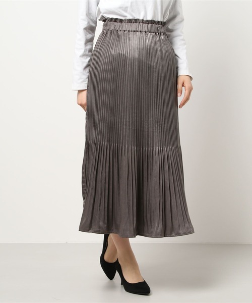 AZUL ENCANTO（アズールエンカント）の「ヴィンテージサテンプリーツスカート（スカート・レディース・オフホワイト/ライトグレー/オレンジ・FREE）」の17枚目の写真