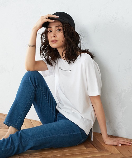 COMME CA ISM（コムサイズム）の「《コットン》 ドルマンスリーブ ロゴプリント Ｔシャツ（Tシャツ/カットソー・レディース・ホワイト/ローズ/カーキ/ブラック・SMALL/MEDIUM/LARGE）」の2枚目の写真