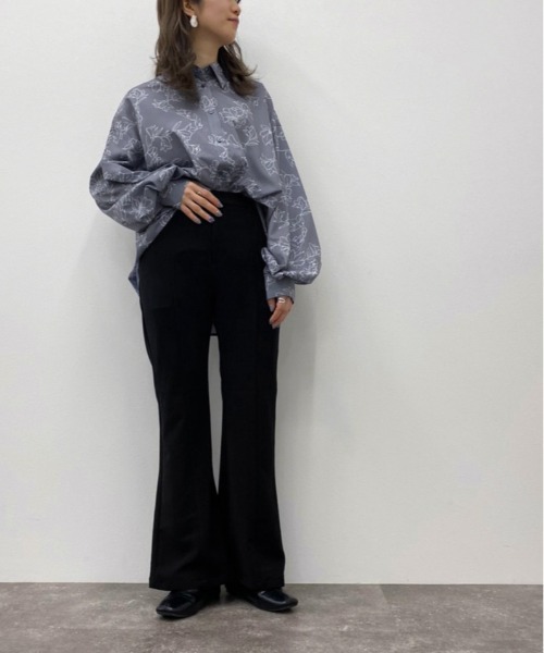 apres jour mignon(アプレジュールミニョン)の「へリンボーンツイルフレアパンツ【ZOZOTOWN限定アイテム】(その他パンツ・レディース・ダークグリーン/ブラック/モカ・SMALL/MEDIUM/X-LARGE)」の11枚目の写真