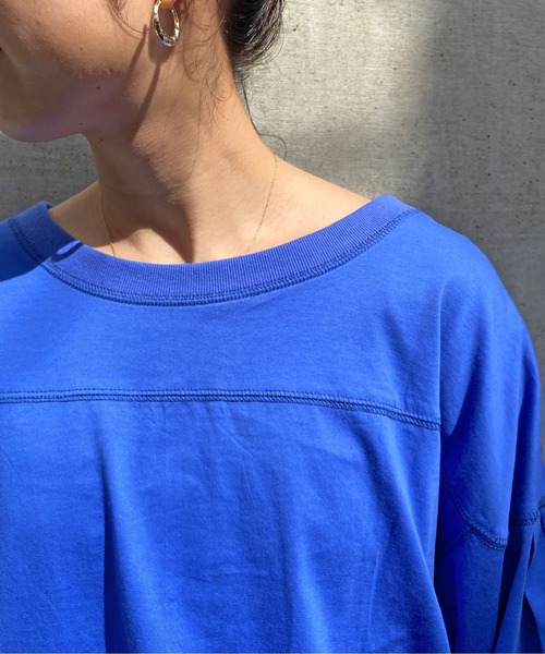Omekashi(オメカシ)の「フットボールボリュームプルオーバー(Tシャツ/カットソー・レディース・チャコールグレー/オフホワイト/ブルー・FREE)」の6枚目の写真