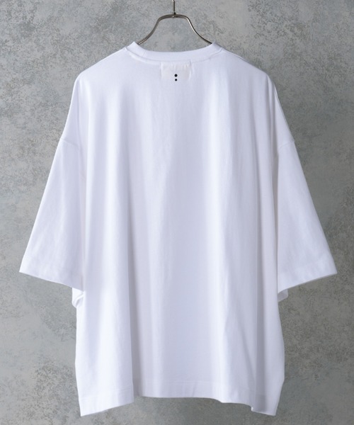 shiki tokyo（シキトウキョウ）の「OVERSIZED MODE PRINT TEE / オーバーサイズモードプリントTシャツ（Tシャツ/カットソー・メンズ・ホワイト系その他/グレイッシュベージュ/グレイッシュブルー/ダークグレー/ブラック/ホワイト・SMALL/MEDIUM/LARGE）」の18枚目の写真