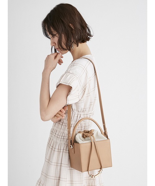 celford バケットショルダーバッグ CELFORD（セルフォード）の「キューブバケツバッグ（ショルダーバッグ
