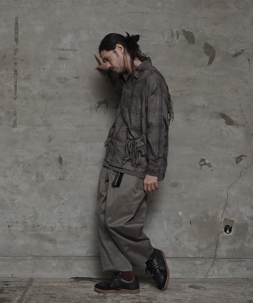 EGO TRIPPING（エゴトリッピング）の「mp9033-50AUSTRALIAN ARMY TROUSERS トラウザーパンツ（その他パンツ・メンズ・ホワイト/チャコール・31/33/29）」の22枚目の写真