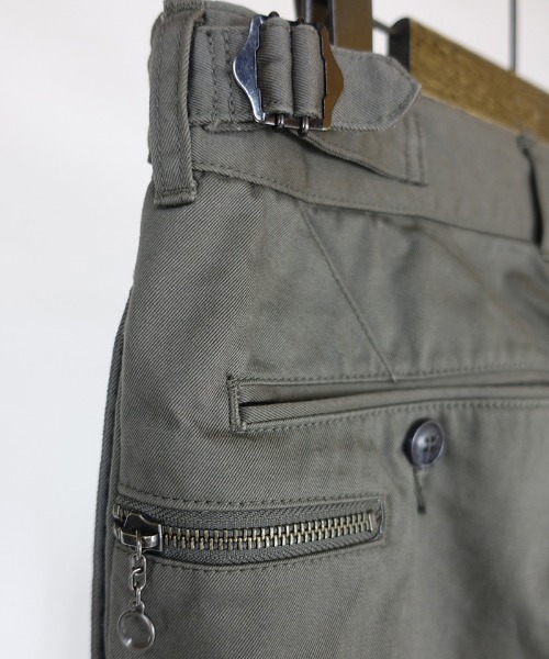 EGO TRIPPING（エゴトリッピング）の「mp9033-50AUSTRALIAN ARMY TROUSERS トラウザーパンツ（その他パンツ・メンズ・ホワイト/チャコール・31/33/29）」の9枚目の写真