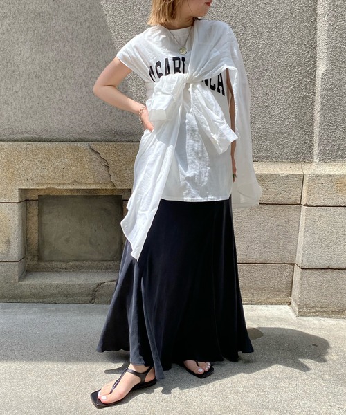 DouDou（ドゥドゥ）の「キュプラフレアスカート（スカート・レディース・ブラック/ブルー/グレイッシュベージュ・FREE）」の19枚目の写真