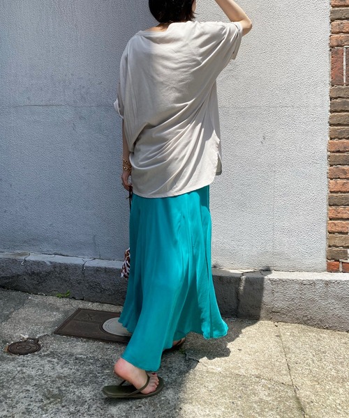 DouDou（ドゥドゥ）の「キュプラフレアスカート（スカート・レディース・ブラック/ブルー/グレイッシュベージュ・FREE）」の21枚目の写真