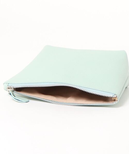 LBC（エルビーシー）の「リサイクルレザーポーチ（ポーチ・レディース・その他21/ブラック/ベージュ/ミント/イエロー・FREE）」の6枚目の写真