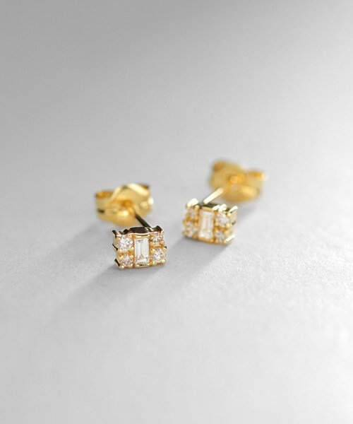 K18ダイヤモンド バゲットカットオルタネイト スタッドピアス（ピアス