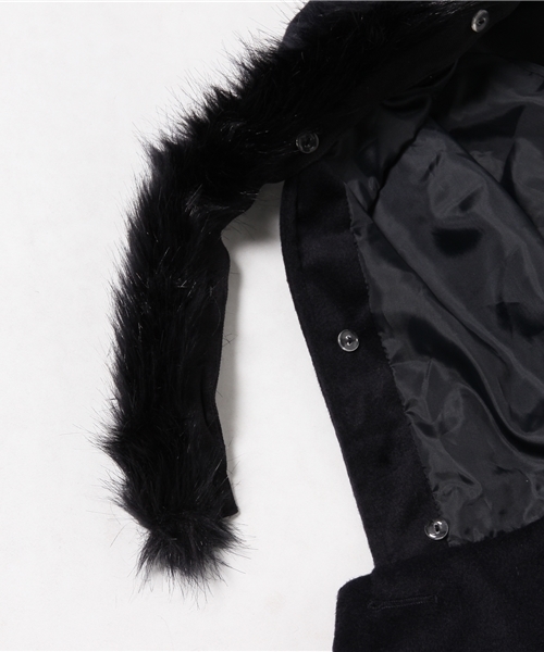 earth music&ecology(アースミュージックアンドエコロジー)の「フードファー付きコート(ステンカラーコート・レディース・アイボリー/ピンク/ベージュ/サックスブルー/ネイビー・SMALL/MEDIUM)」の14枚目の写真