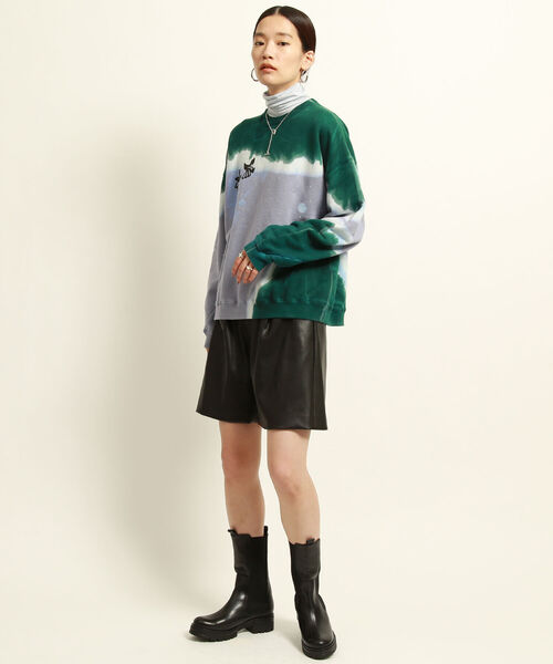 Ray BEAMS フェイクレザーショートパンツ Ray BEAMS（レイビームス）の「Ray BEAMS / フェイクレザー
