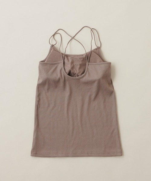 natural couture（ナチュラルクチュール）の「オープンバックカップ付きキャミソール（キャミソール・レディース・オフホワイト/イエロー/ブラック/モカ・FREE）」の7枚目の写真