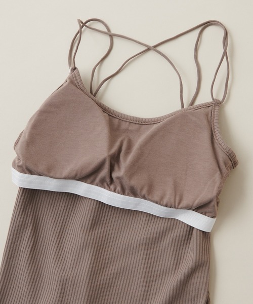 natural couture（ナチュラルクチュール）の「オープンバックカップ付きキャミソール（キャミソール・レディース・オフホワイト/イエロー/ブラック/モカ・FREE）」の10枚目の写真