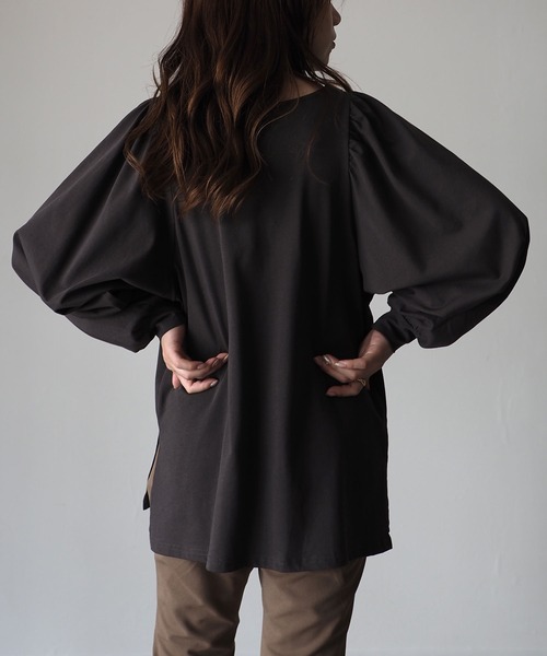 Riberry（リベリー）の「ボリューム袖Teeブラウス（Tシャツ/カットソー・レディース・オフホワイト/スミクロ・MEDIUM）」の19枚目の写真