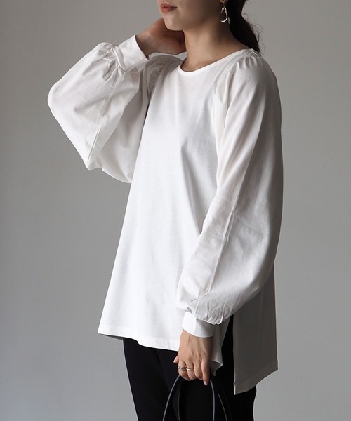 Riberry（リベリー）の「ボリューム袖Teeブラウス（Tシャツ/カットソー・レディース・オフホワイト/スミクロ・MEDIUM）」の4枚目の写真