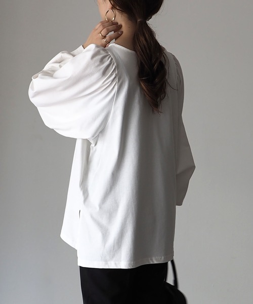Riberry（リベリー）の「ボリューム袖Teeブラウス（Tシャツ/カットソー・レディース・オフホワイト/スミクロ・MEDIUM）」の5枚目の写真