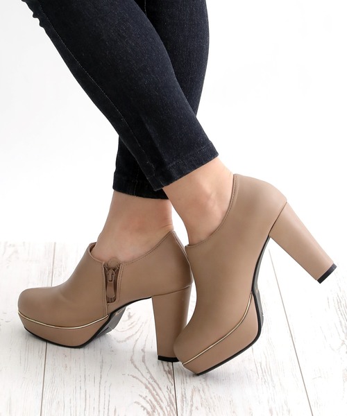 attagirl（アタガール）の「チャンキーヒールブーティー（ブーツ・レディース・ブラック/ベージュ/ブラック系その他・LL/S/M/L）」の14枚目の写真