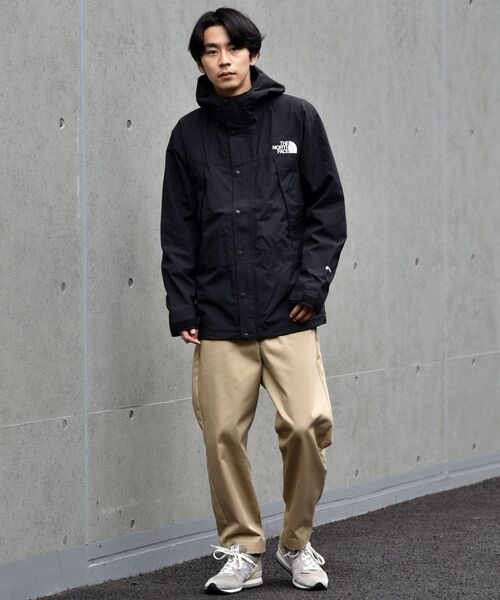 THE NORTH FACE（ザノースフェイス）の「NORTH FACE: Mountain Light Jacket/マウンテン ライト ジャケット（ブルゾン・メンズ・ブラック・SMALL/MEDIUM/LARGE/X-LARGE）」の3枚目の写真