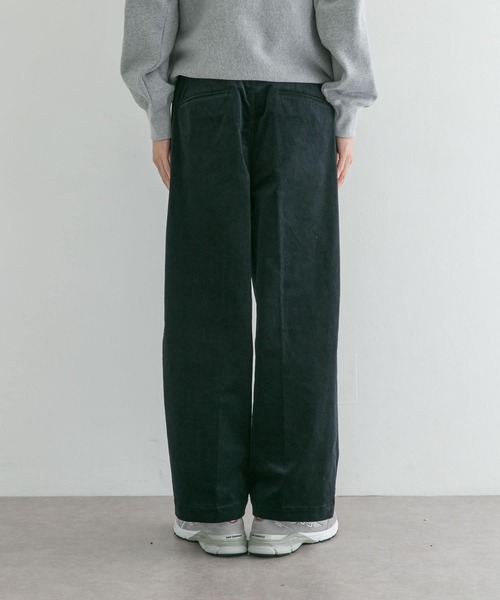 URBAN RESEARCH（アーバンリサーチ）の「『UR TECH』10Wコーデュロイタックパンツ（その他パンツ・メンズ・ブルー系その他/ネイビー/オフホワイト・MEDIUM/LARGE）」の16枚目の写真