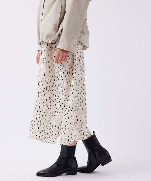 LAUTREAMONT（ロートレアモン）の「スクエアローブーツ（ブーツ・レディース・ブラック/オフホワイト・23.5cm/23.0cm/24.0cm）」の11枚目の写真