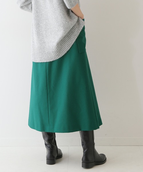 SLOBE IENA(スローブイエナ)の「Super100 ウォッシャブルフラノAラインスカート【手洗い可能】◆(スカート・レディース・ナチュラル/ブラック/グリーン・40/38/36)」の4枚目の写真